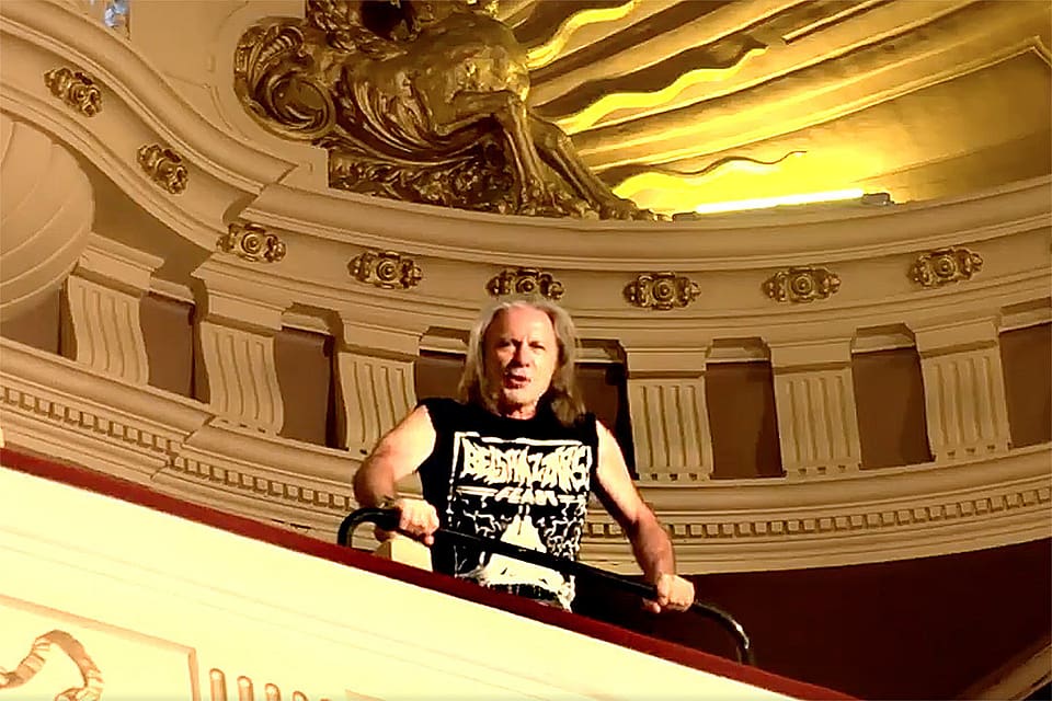 Bruce Dickinson Invites Iron Maiden Fans to ‘Belshazzar’s Feast’