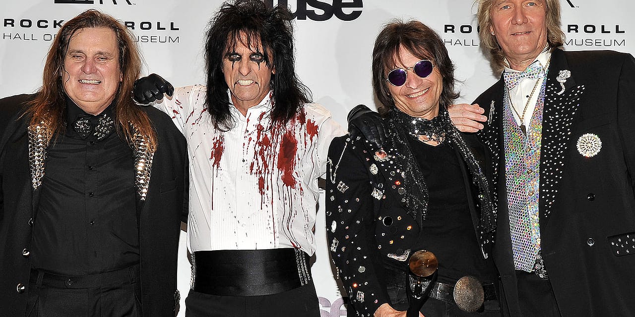 Why Alice Cooper Band Wouldn’t Write ‘School’s Out’ Now