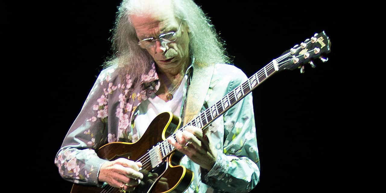 Steve Howe Insists a Yes Reunion Is ‘Completely Unthinkable’