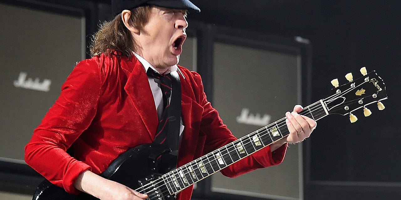 Angus Young Still Suffers From Stage Fright