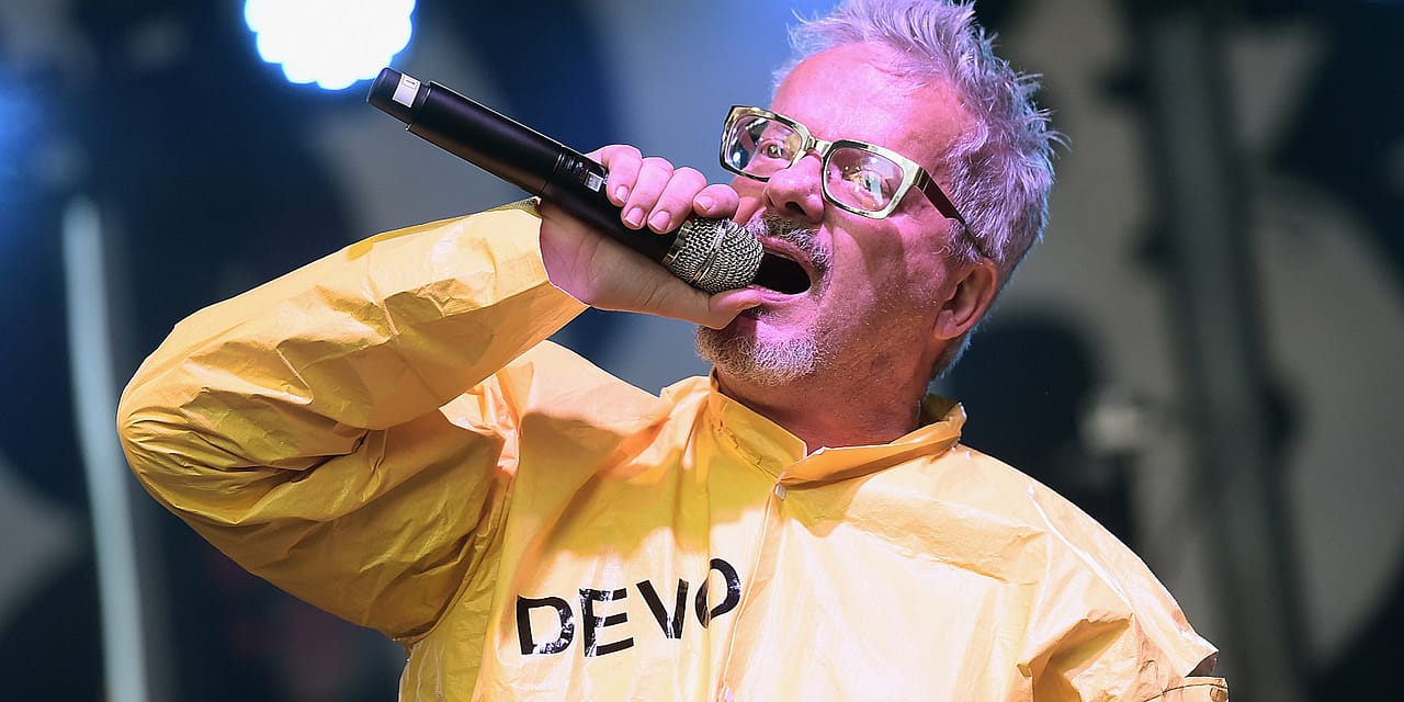 Devo’s Mark Mothersbaugh Recalls ‘Very Dark’ COVID-19 Delusions