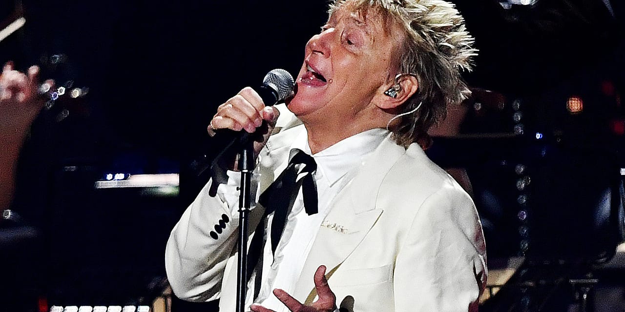 Rod Stewart Fears ‘We’re Too Late’ to Stop Global Warming