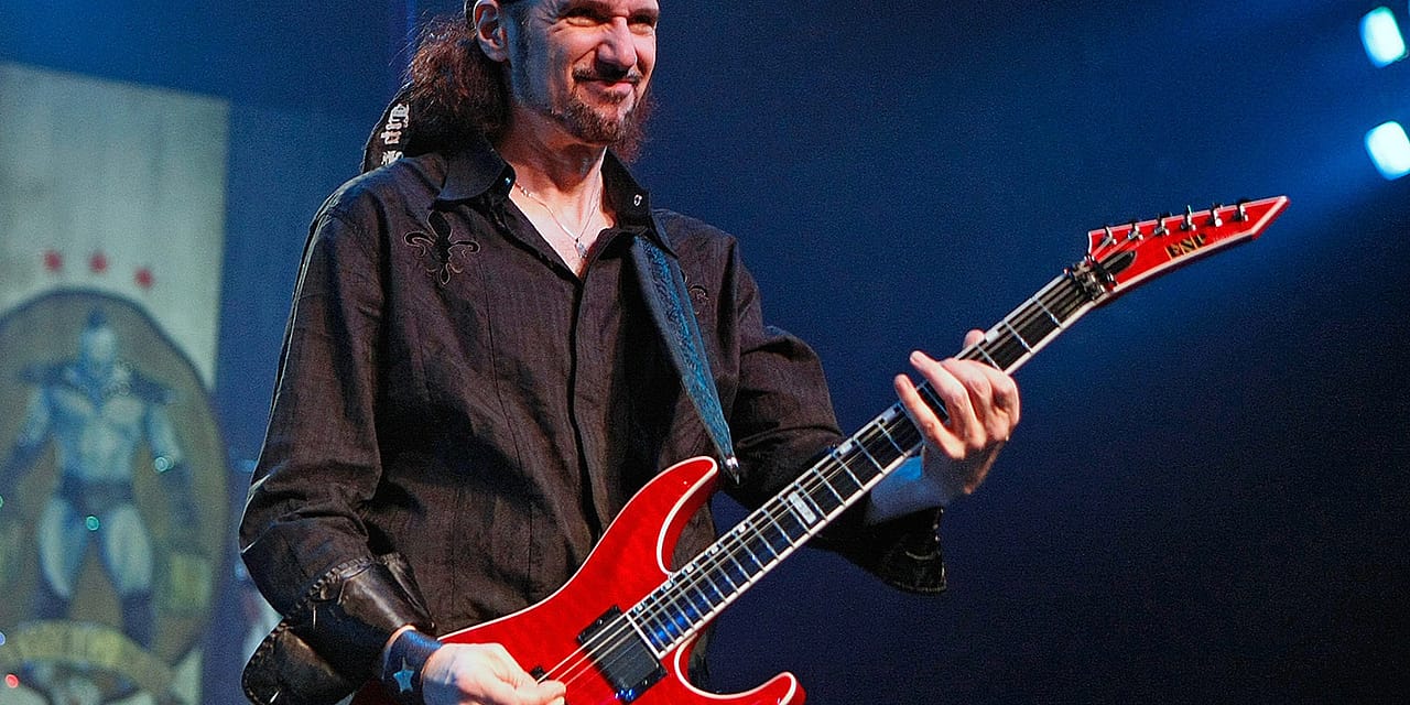 Bruce Kulick to Lead Kissmas Live Event