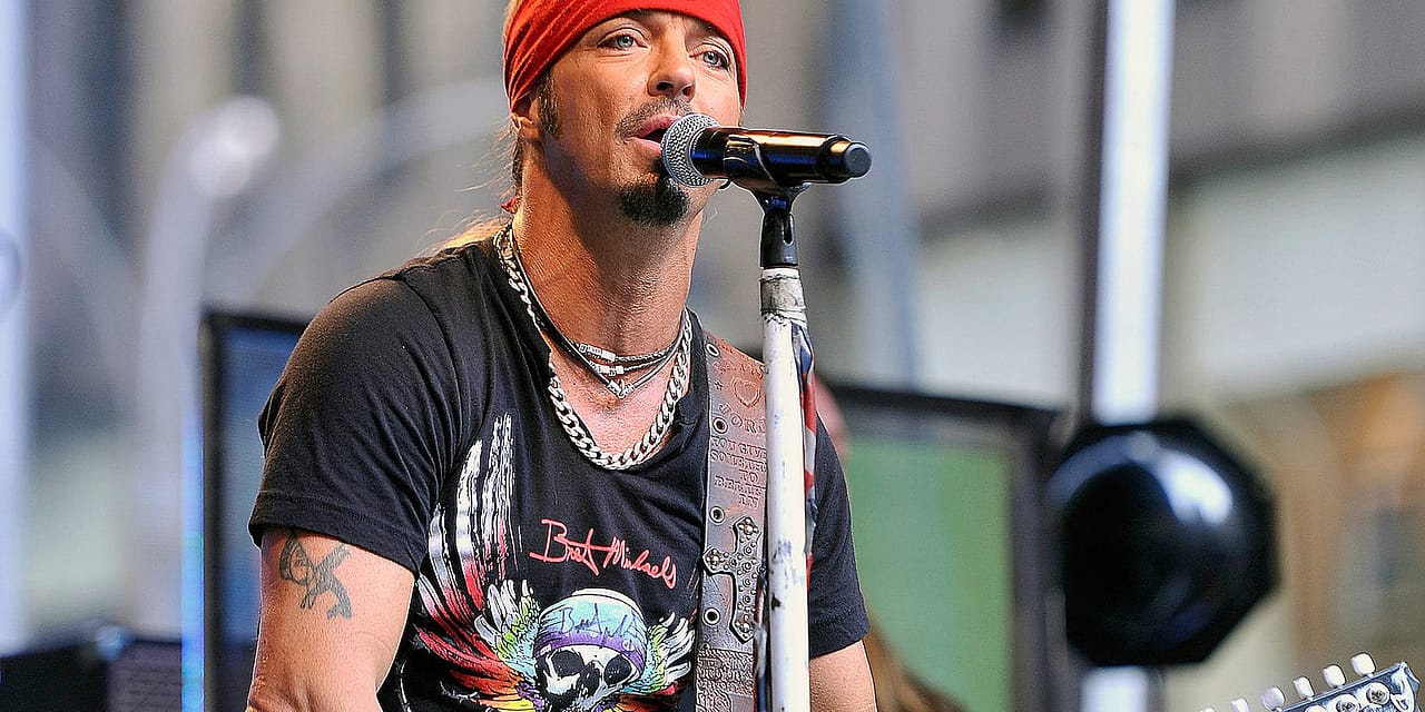 Bret Michaels Warns Against ‘Scumbags’ Scamming Fans