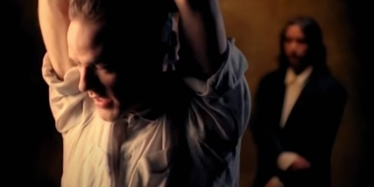 How R.E.M. Hurtled to Superstardom With ‘Losing My Religion’