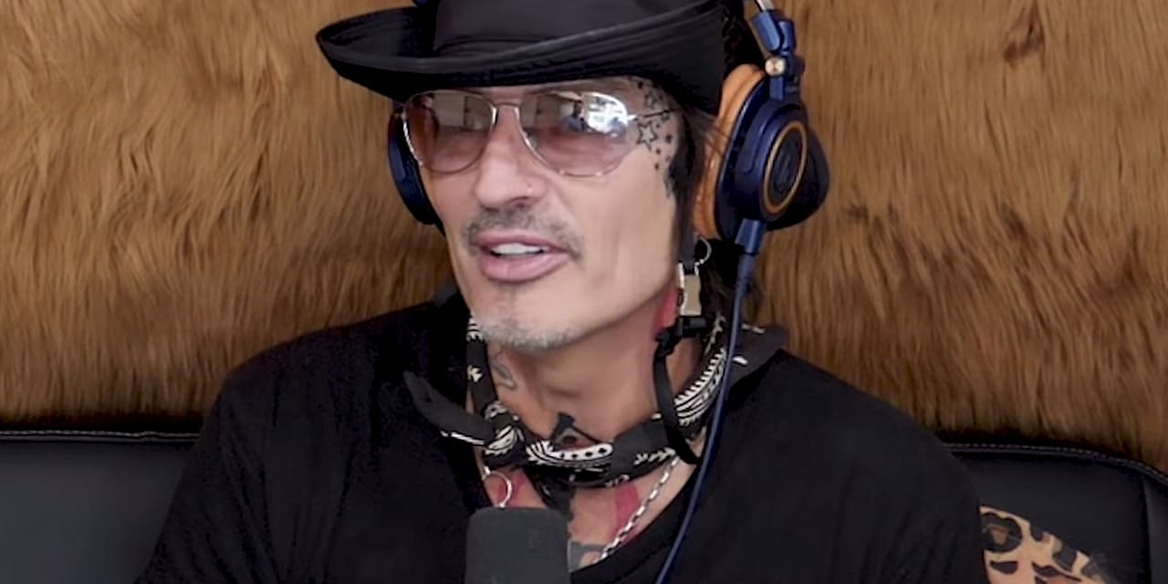 Tommy Lee Reveals How Motley Crue Smuggled Drugs