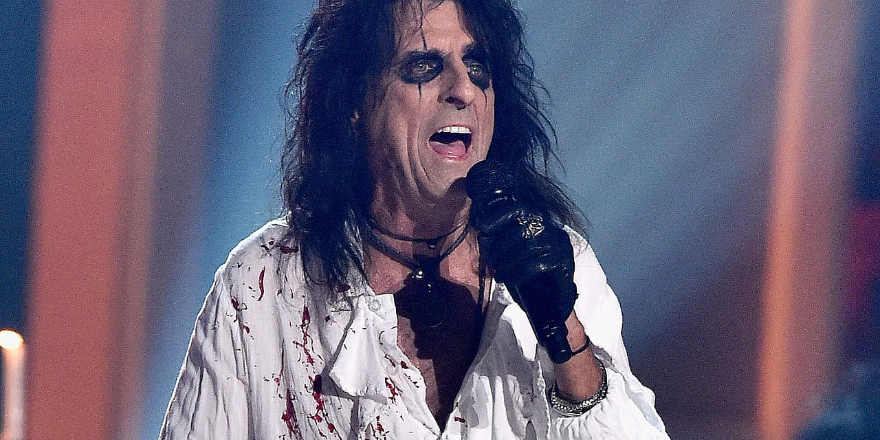 Alice Cooper Says He ‘Lost 15 Pounds’ Due to COVID-19