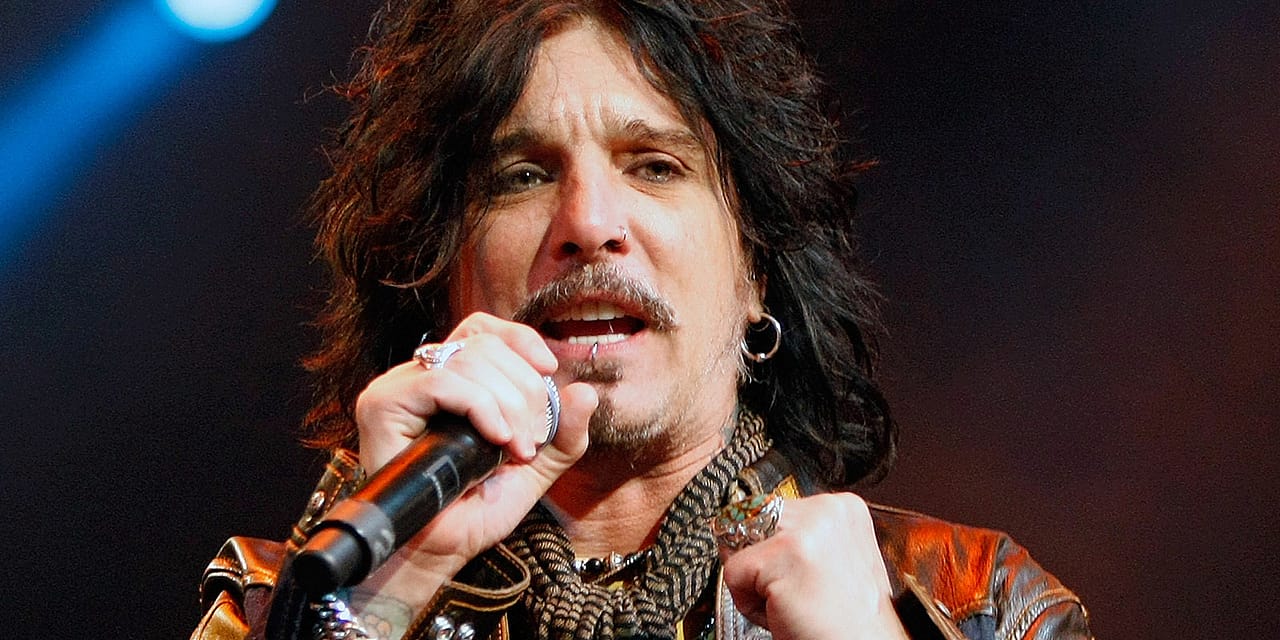 John Corabi Describes Unreleased Motley Crue Song ‘La Dolce Vita’