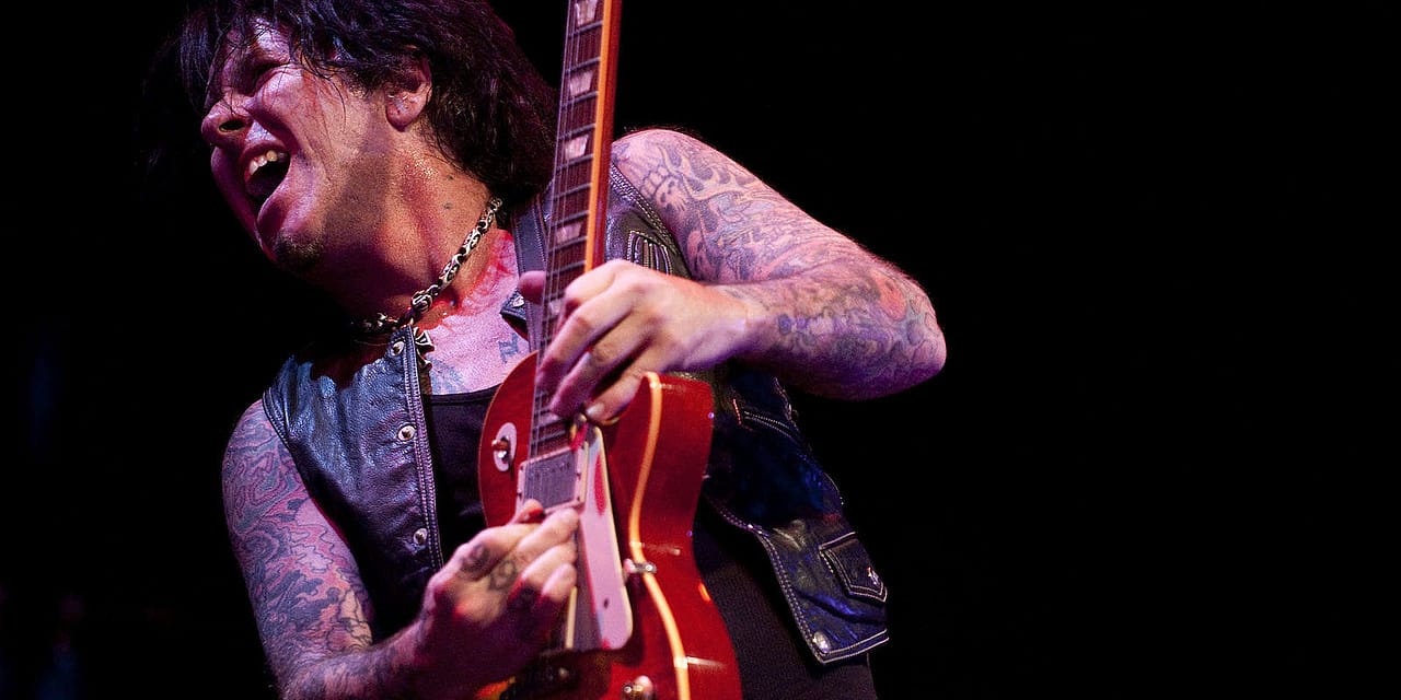 Tracii Guns Drops Steve Riley Lawsuit, Says Riley ‘Has No Money’