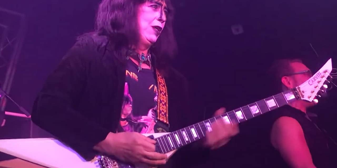 Vinnie Vincent Says He’ll Release New Music in ’12 to 18 Months’