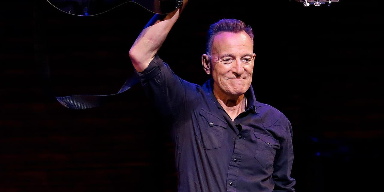 Bruce Springsteen Changes Up Set List at Broadway Re-Opening Show