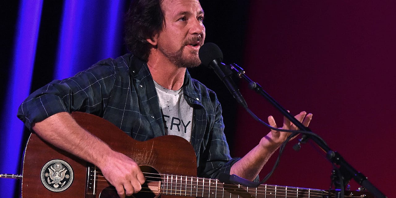 Pearl Jam’s Sudden Fame ‘Wasn’t Graceful’ Says Eddie Vedder