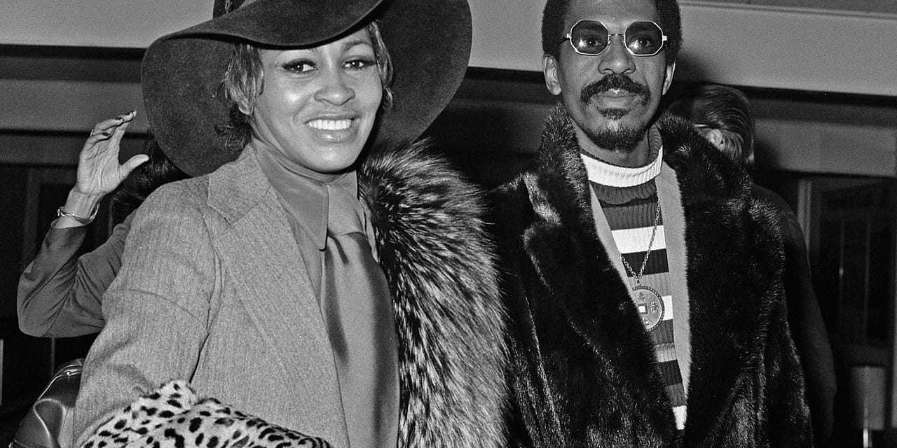 45 Years Ago: Tina Turner Files for Divorce From Ike Turner