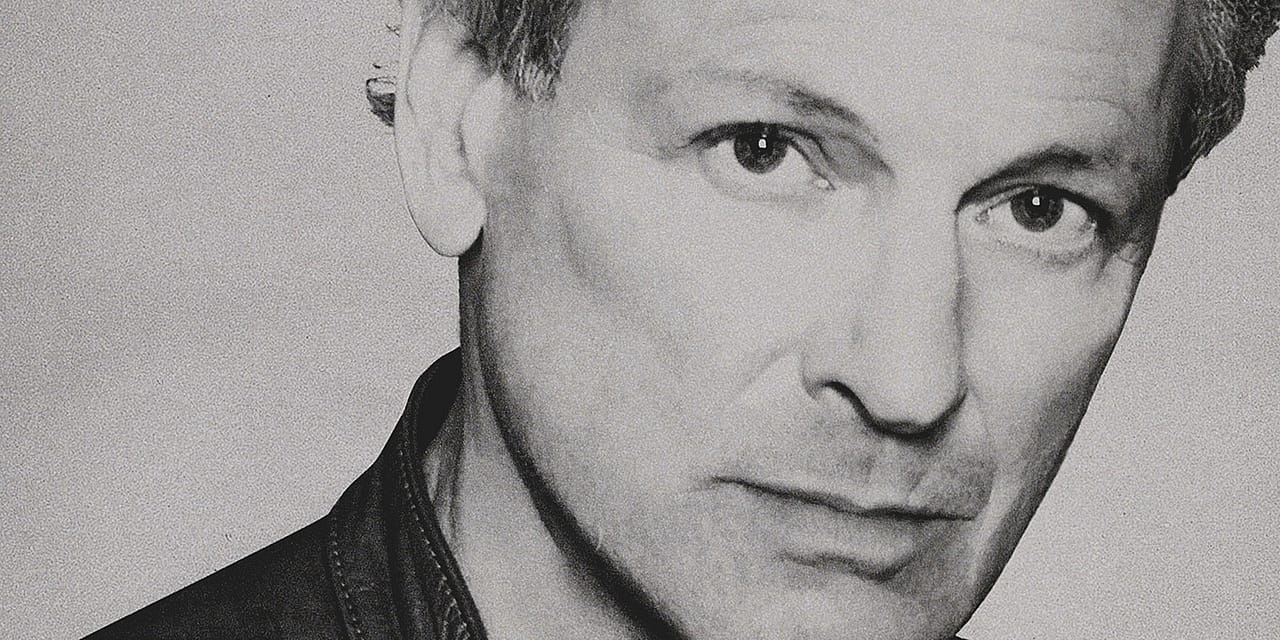 Hear Lindsey Buckingham’s Deceptively Sad New Song ‘I Don’t Mind’