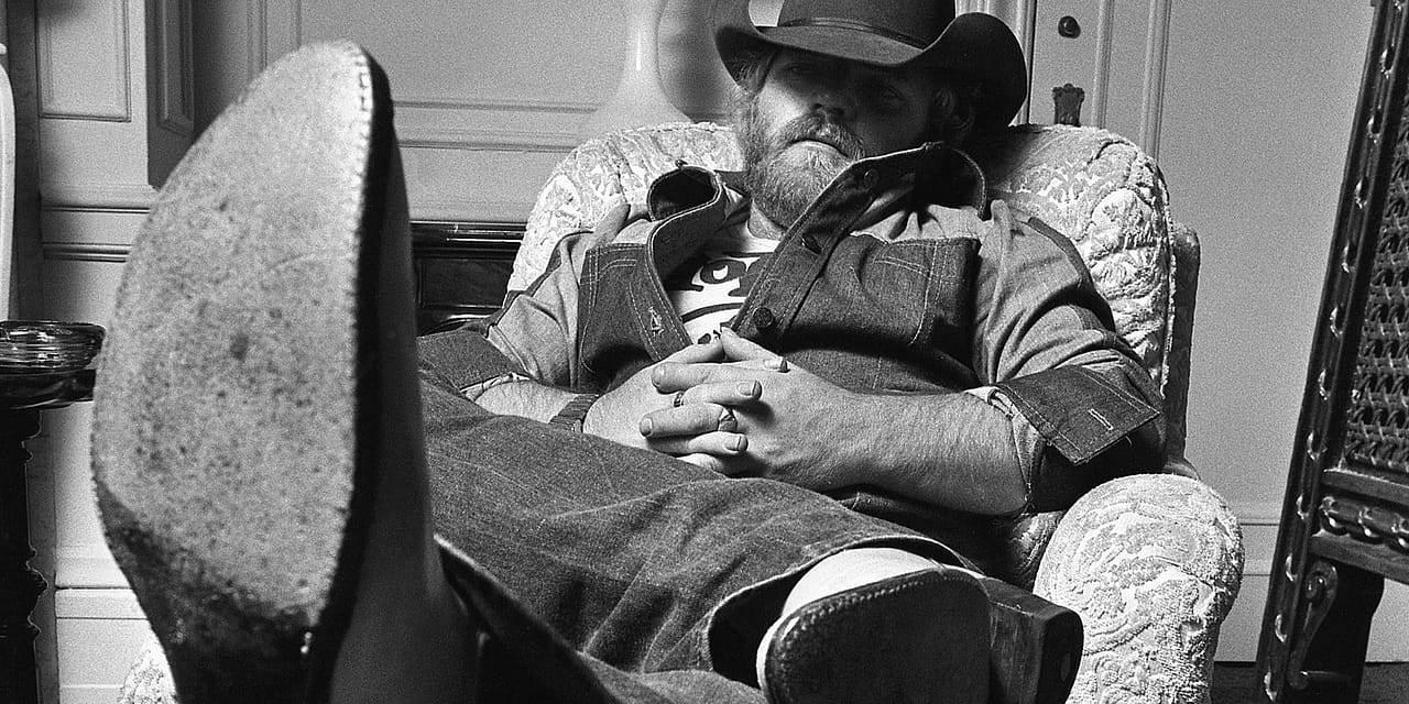 How Dusty Hill Avoided Becoming a ‘Rock ‘n’ Roll A–hole’
