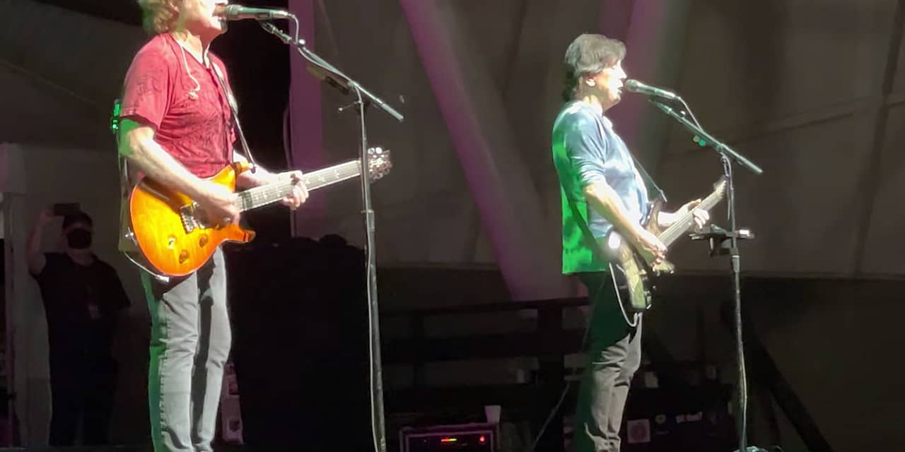 Doobie Brothers Hit the Road With Michael McDonald