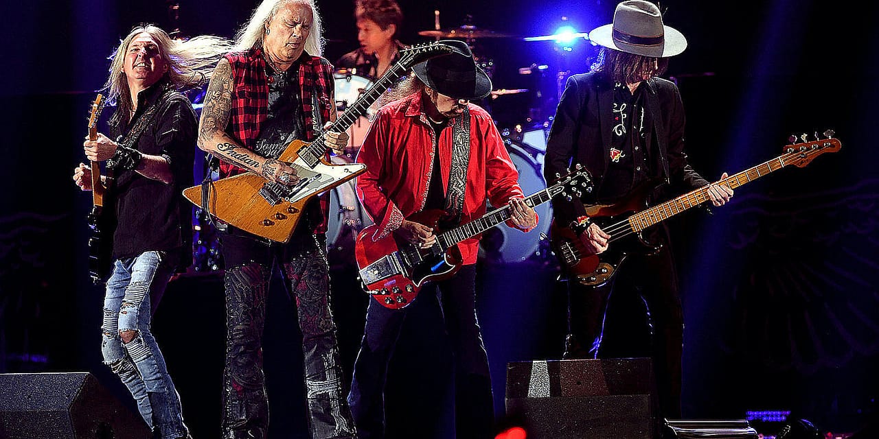 Lynyrd Skynyrd Cancel Gigs, Guitarist Tests Positive for COVID-19