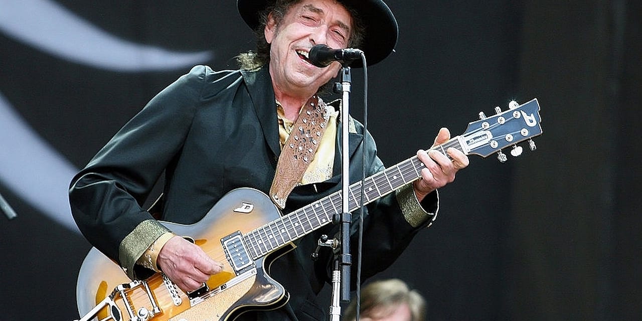 Bob Dylan Returns to the Road: Set List and Video