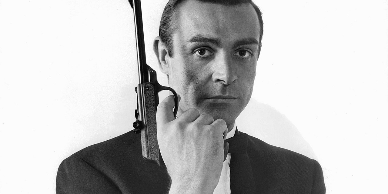 Sean Connery, the First James Bond, Dead at 90