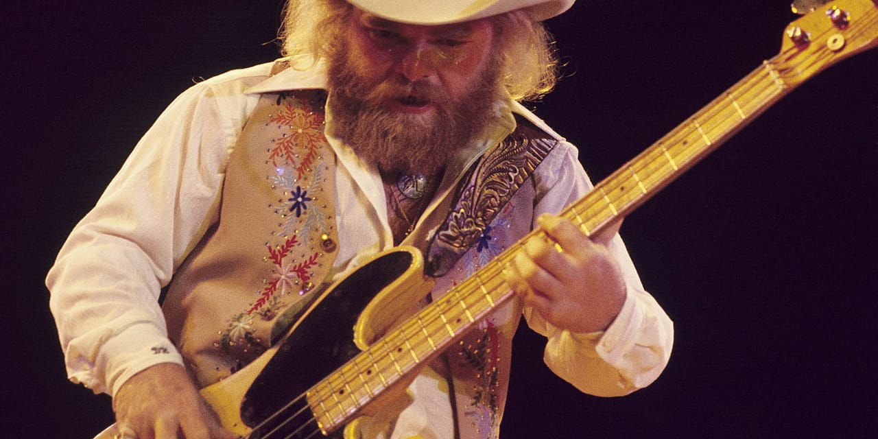Our 10 Favorite Dusty Hill Stories