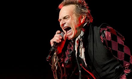 David Lee Roth ‘Isolating’ and Painting After Illness and Surgery