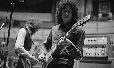 Fleetwood Mac’s Nicks, Fleetwood Lead Tributes to Peter Green