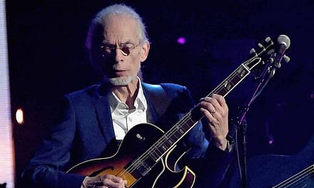 Steve Howe on New Yes Live LP, Feeling ‘Competitive’ With Genesis