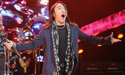 Journey Had to Force Arnel Pineda Onto Stage for His First Show