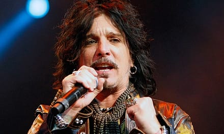 John Corabi Describes Unreleased Motley Crue Song ‘La Dolce Vita’