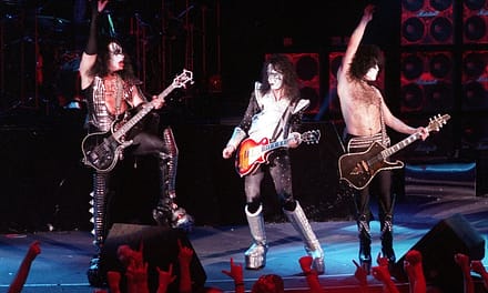 25 Years Ago: Kiss Preview Their Blockbuster Reunion Tour