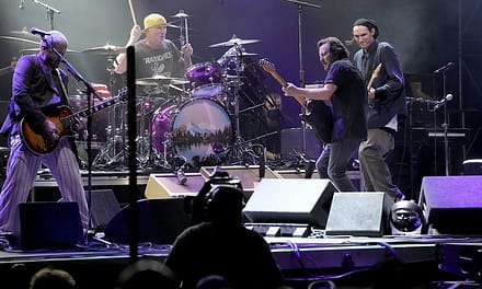 Eddie Vedder Covers R.E.M., Prince with Impromptu Band