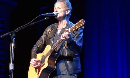 Lindsey Buckingham Commences Solo Tour: Set List and Video