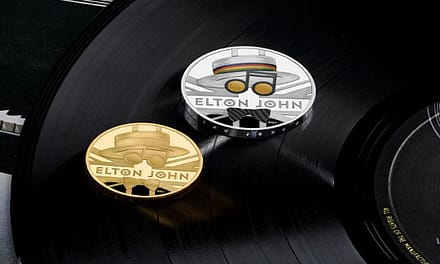 Elton John to Be Commemorated on U.K. Coin