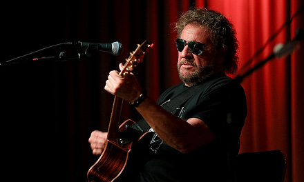 Rejuvenated Sammy Hagar Now in the ‘Middle of a Writing Spree’