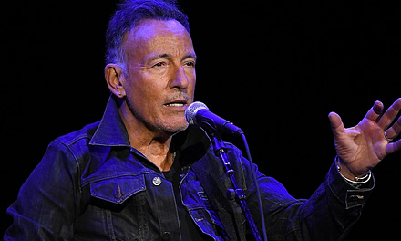 When Bruce Springsteen First Heard Himself on the Radio
