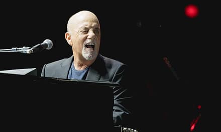 Billy Joel Plays Human Jukebox During Lively Austin Show: Review