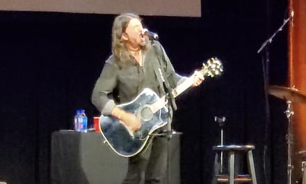 Watch Dave Grohl Play Nirvana and Foo Fighters Hits at Book Event