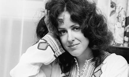 When Grace Slick Blasted Off During Jefferson Airplane Live Debut