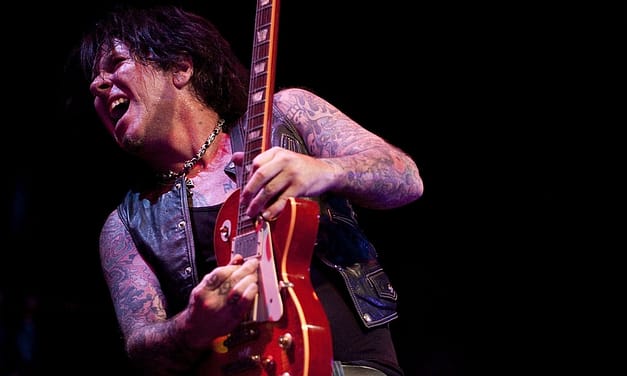 Tracii Guns Drops Steve Riley Lawsuit, Says Riley ‘Has No Money’