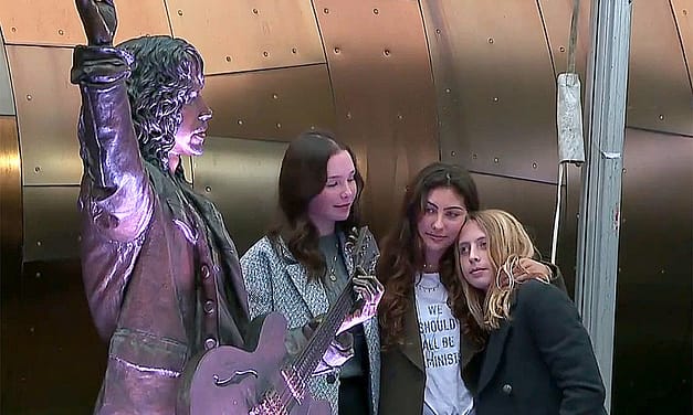 Chris Cornell’s Seattle Statue Has Been Vandalized