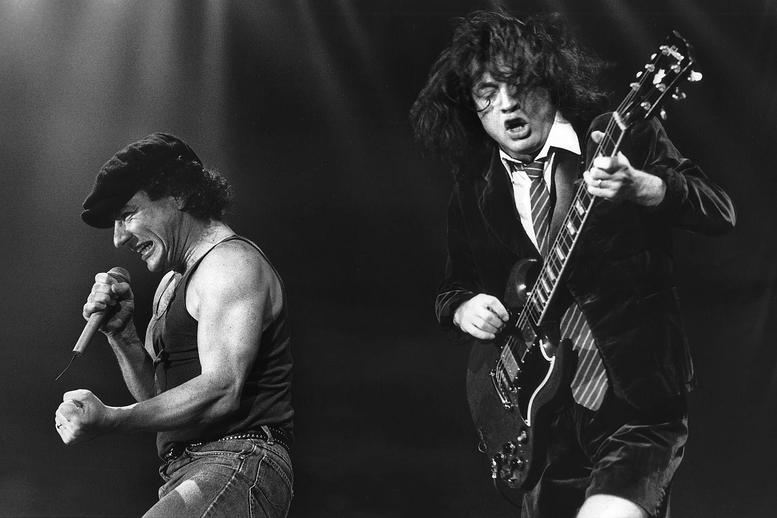 30 Years Ago: Stampede at AC/DC Concert Leaves Three Fans Dead - The ...